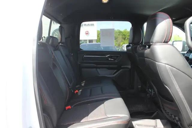 2021 Ram 1500 Big Horn Crew Cab 4x4 5'7" Box