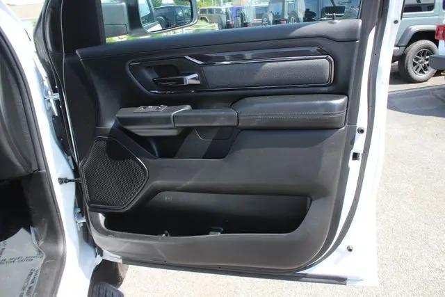 2021 Ram 1500 Big Horn Crew Cab 4x4 5'7" Box