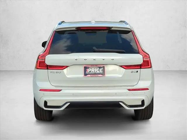 2025 Volvo XC60 B5 Ultra