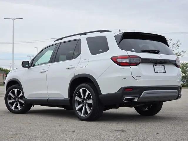2023 Honda Pilot AWD Elite