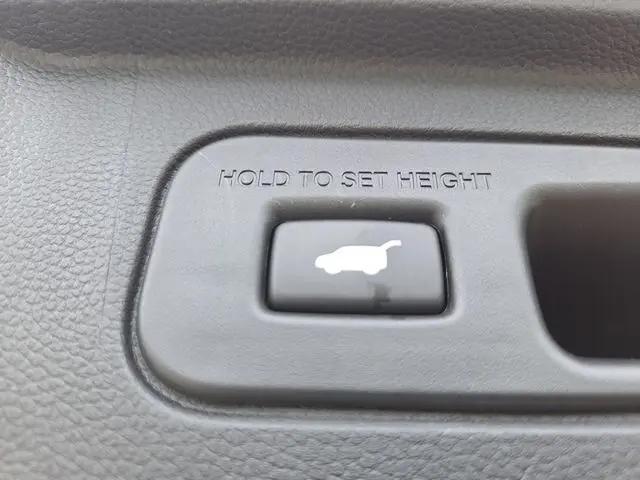 2023 Honda Pilot AWD Elite