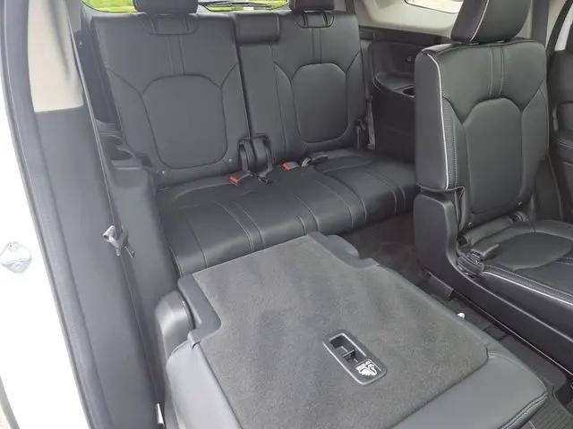 2023 Honda Pilot AWD Elite