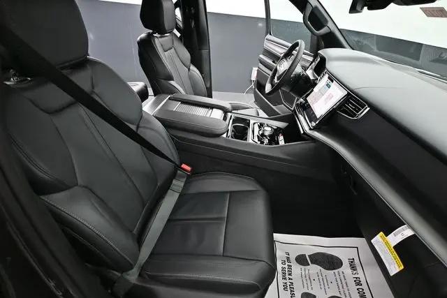 2026 Jeep Grand Wagoneer Limited Reserve 4x4