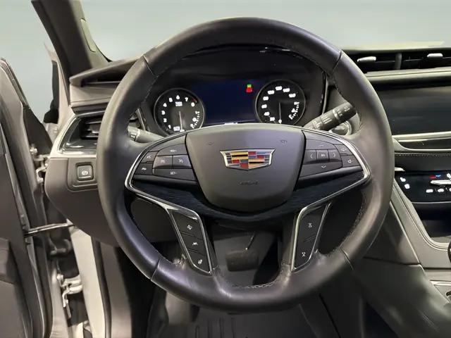 2020 Cadillac XT5 FWD Premium Luxury