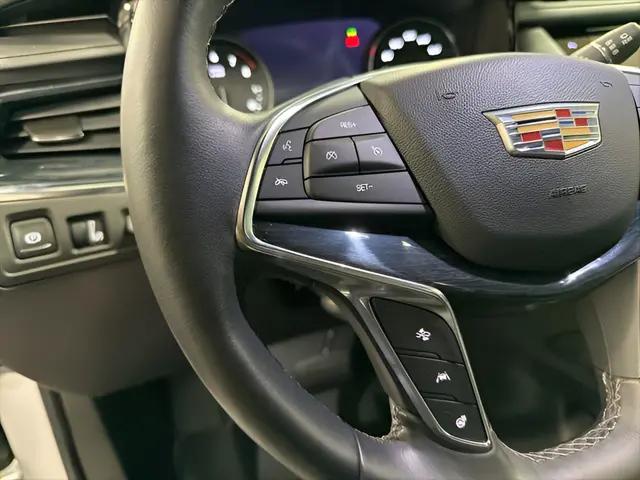 2020 Cadillac XT5 FWD Premium Luxury