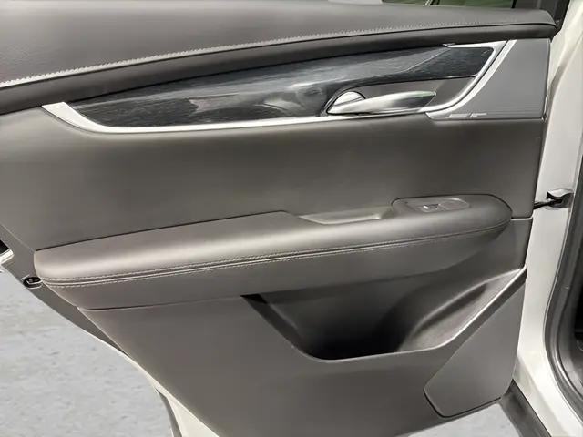 2020 Cadillac XT5 FWD Premium Luxury