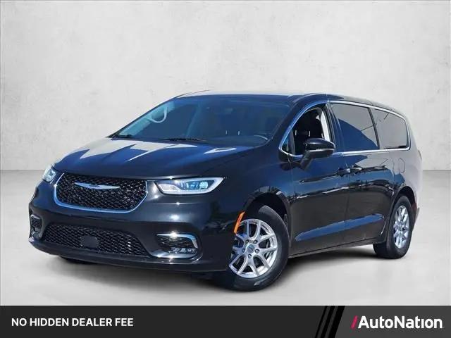 2023 Chrysler Pacifica Touring L for sale in Phoenix, AZ