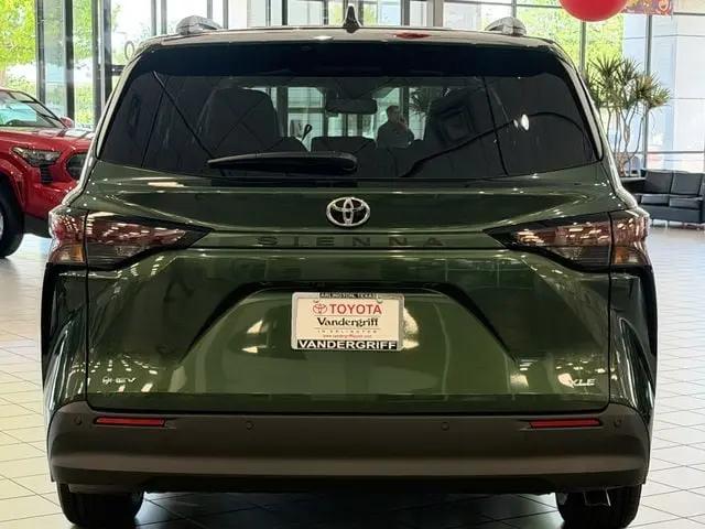 2026 Toyota Sienna XLE