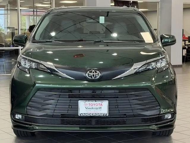 2026 Toyota Sienna XLE