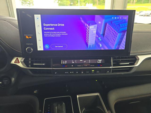 2025 Toyota Sienna Woodland Edition