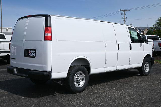 2026 Chevrolet Express Cargo Van 2500 Extended Wheelbase, WT, RWD
