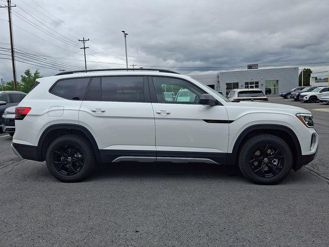 2026 Volkswagen Atlas Peak Edition