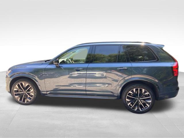2026 Volvo XC90 Plug-In Hybrid Ultra Dark Theme, T8 AWD, Electric/Gasoline, 6 Seats