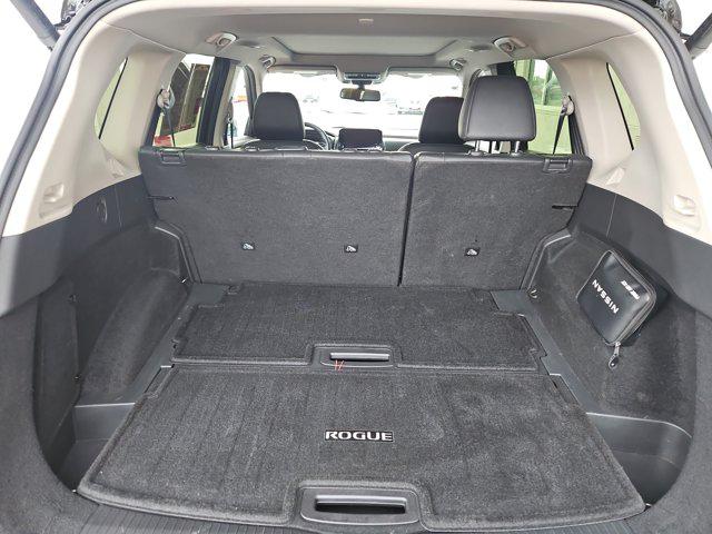 2023 Nissan Rogue SL Intelligent AWD