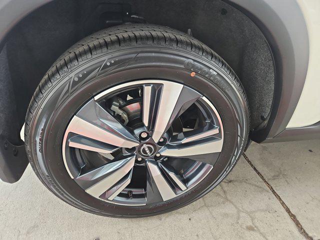 2023 Nissan Rogue SL Intelligent AWD