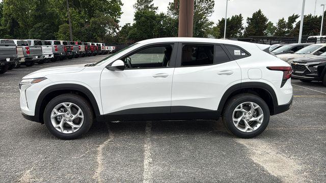 2026 Chevrolet Trax FWD LS