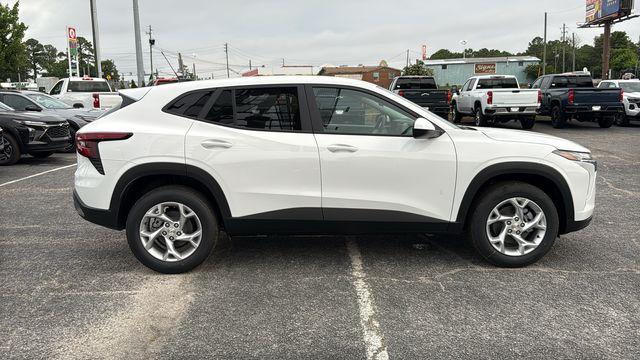 2026 Chevrolet Trax FWD LS