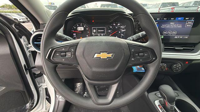 2026 Chevrolet Trax FWD LS