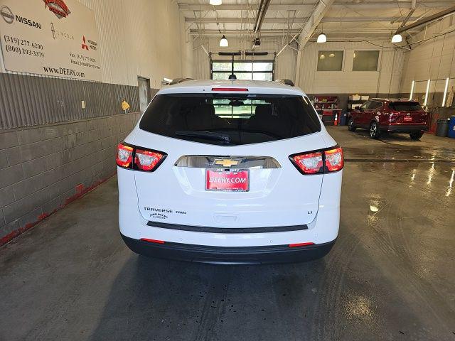 2017 Chevrolet Traverse 2LT