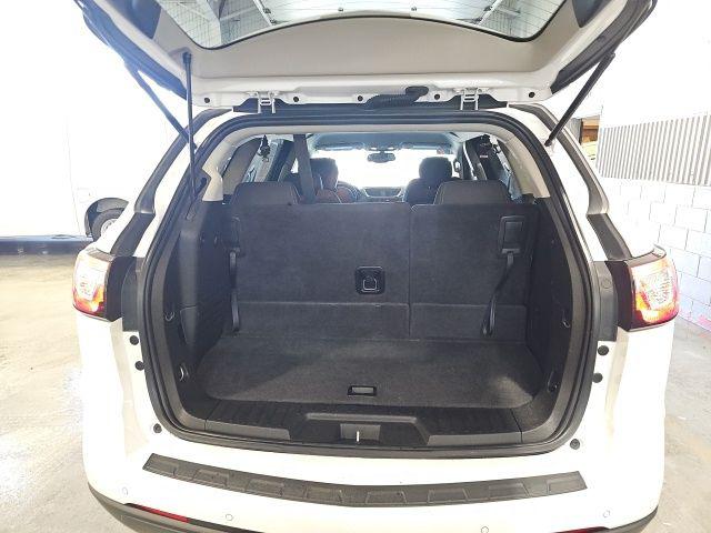 2017 Chevrolet Traverse 2LT