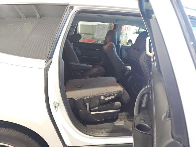 2017 Chevrolet Traverse 2LT