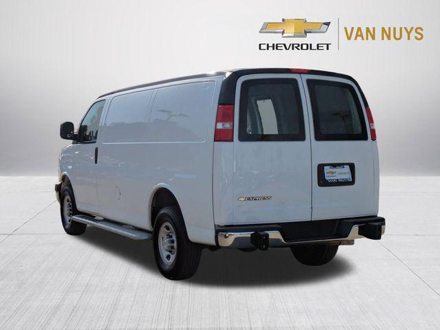 2024 Chevrolet Express Cargo Van RWD 2500 Regular Wheelbase WT
