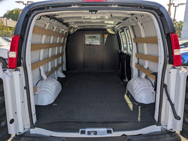 2024 Chevrolet Express Cargo Van RWD 2500 Regular Wheelbase WT