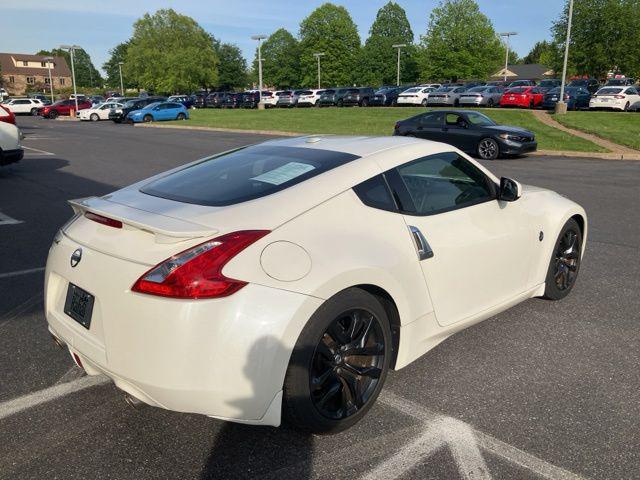 2017 Nissan 370Z Touring