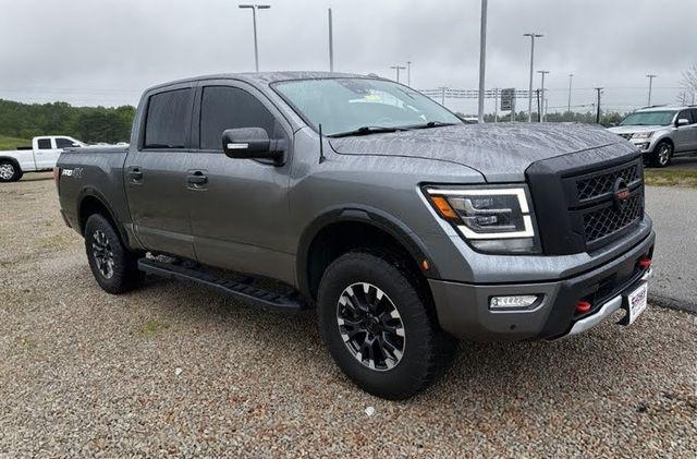 2021 Nissan Titan Crew Cab PRO-4X 4x4