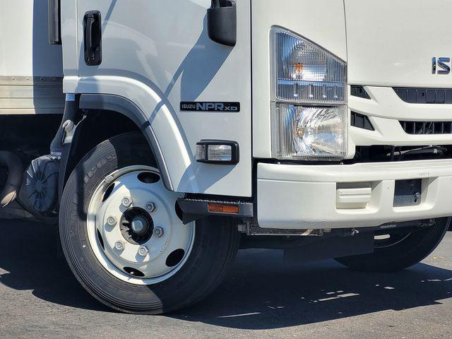 2022 Isuzu NPR Standard Cab