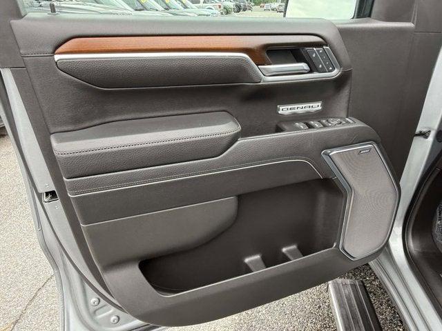 2025 GMC Sierra 1500 4WD Crew Cab Short Box Denali