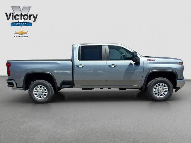 2026 Chevrolet Silverado 3500HD Crew Cab, Standard Bed, LT, 4WD