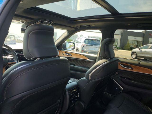 2023 Jeep Grand Cherokee Summit Reserve