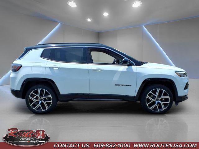 2025 Jeep Compass Limited 4x4 2025 Jeep Compass Limited 4x4