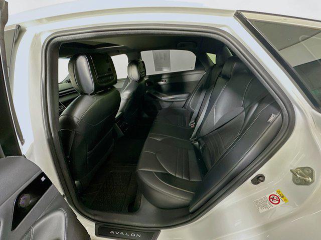 2019 Toyota Avalon Touring