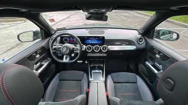 2025 Mercedes-Benz GLB 4MATIC