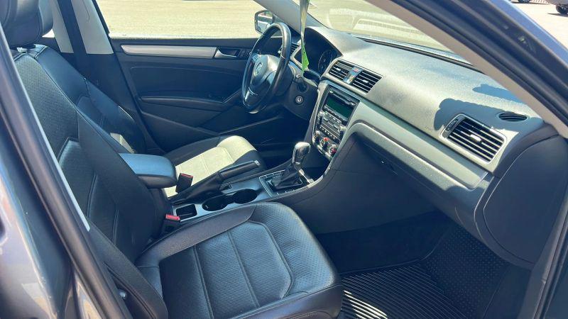 2014 Volkswagen Passat 1.8T Wolfsburg Edition