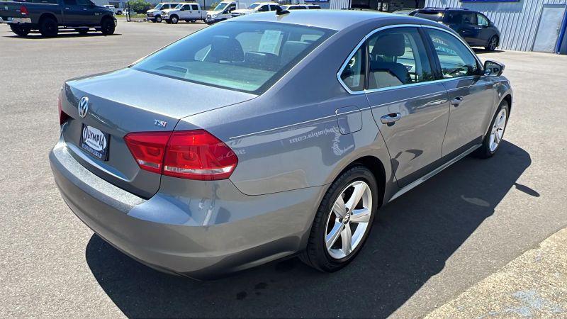 2014 Volkswagen Passat 1.8T Wolfsburg Edition