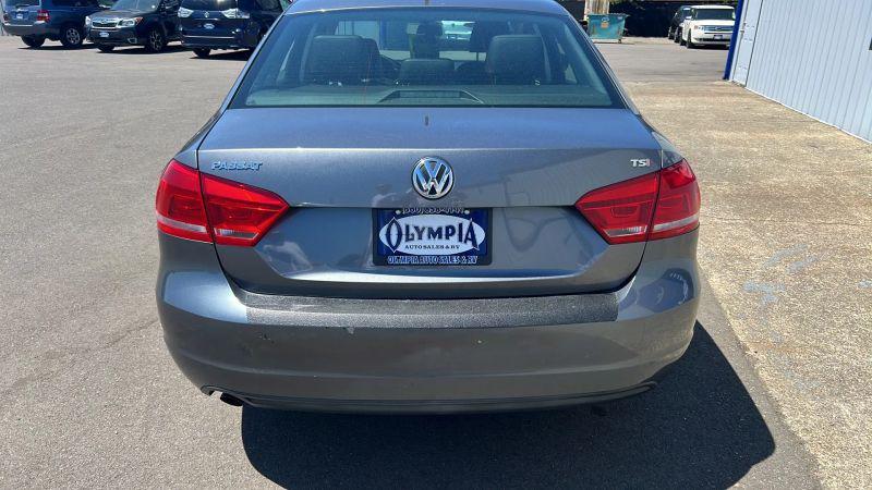 2014 Volkswagen Passat 1.8T Wolfsburg Edition