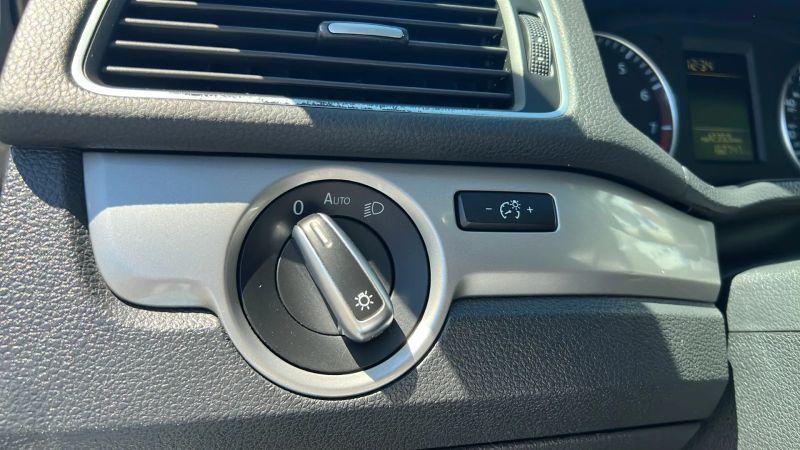 2014 Volkswagen Passat 1.8T Wolfsburg Edition