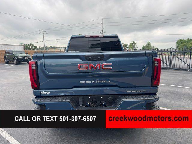 2024 GMC Sierra 2500HD 4WD Crew Cab Standard Bed Denali
