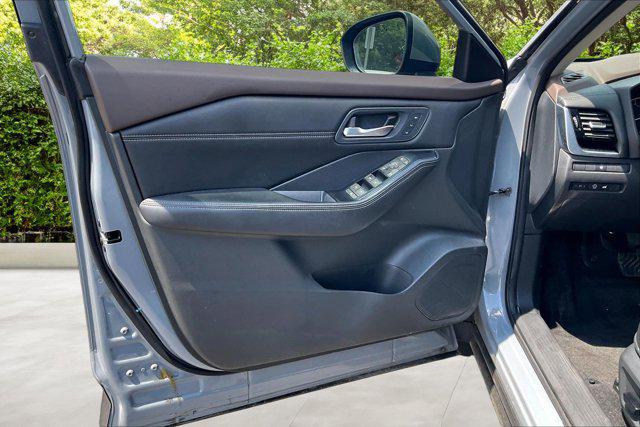 2023 Nissan Rogue SL Intelligent AWD