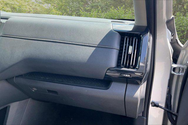 2023 Nissan Pathfinder S 4WD
