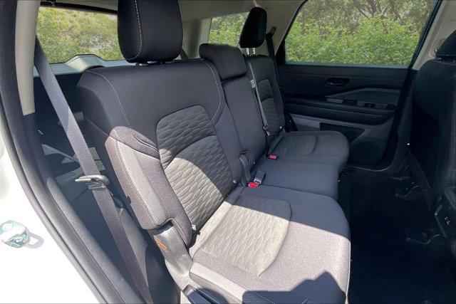 2023 Nissan Pathfinder S 4WD