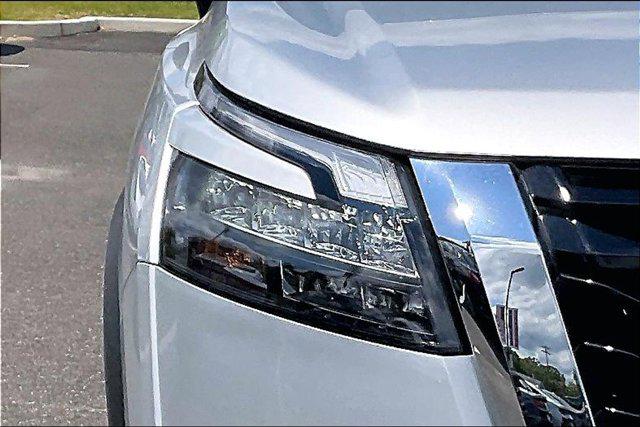 2023 Nissan Pathfinder S 4WD