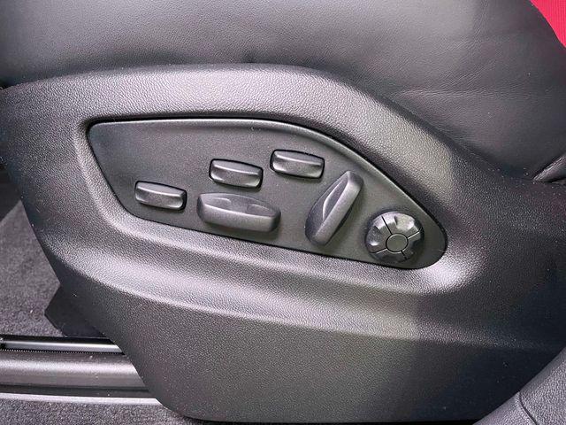 2026 Porsche Cayenne Unknown