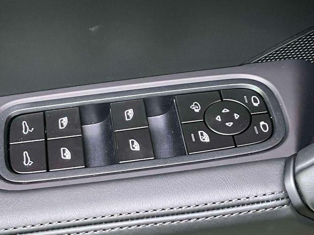 2026 Porsche Cayenne Unknown