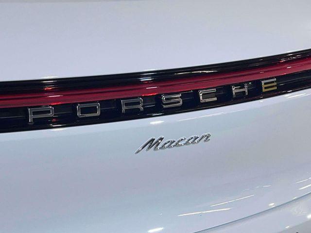 2026 Porsche Macan Unknown