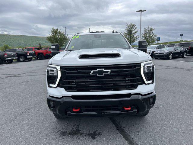 2026 Chevrolet Silverado 3500HD Crew Cab, Standard Bed, LT, 4WD
