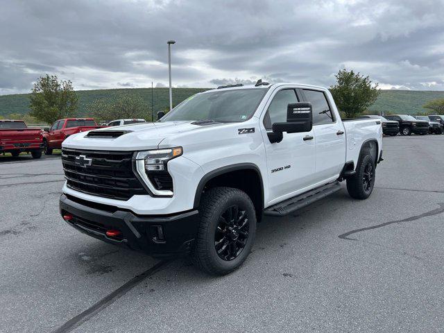 2026 Chevrolet Silverado 3500HD Crew Cab, Standard Bed, LT, 4WD